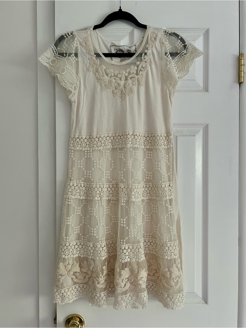 Pretty Ivory Dress New Size S